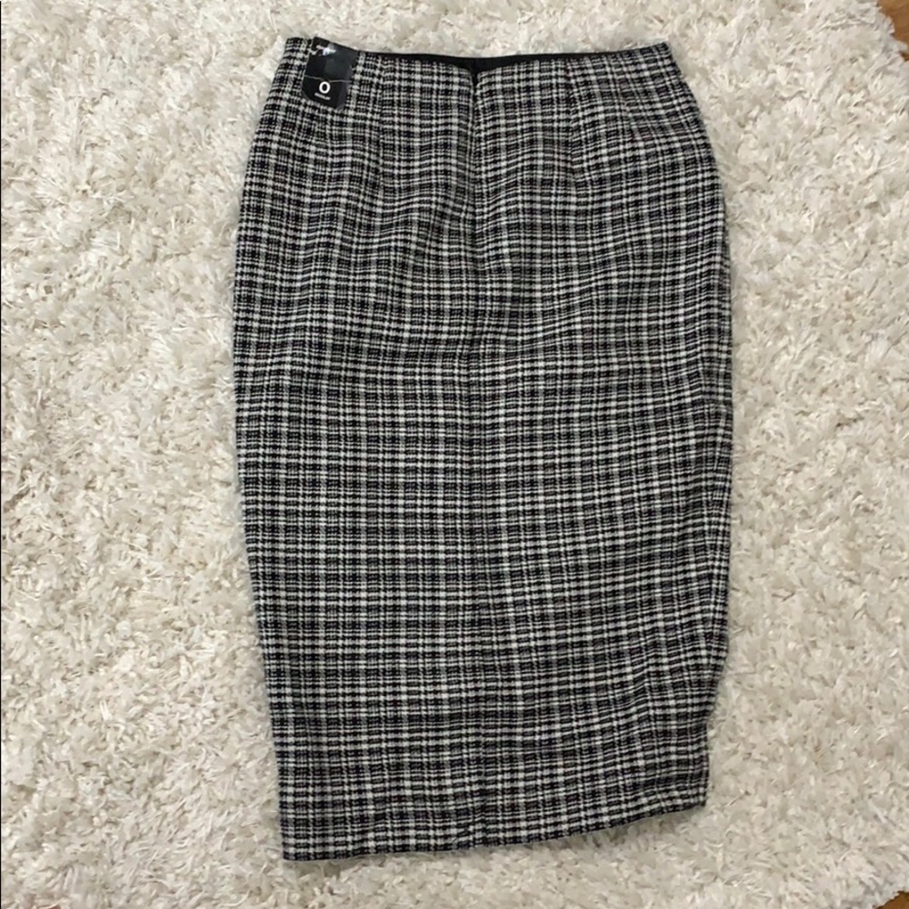 The Limited High-waist plaid pencil skirt.